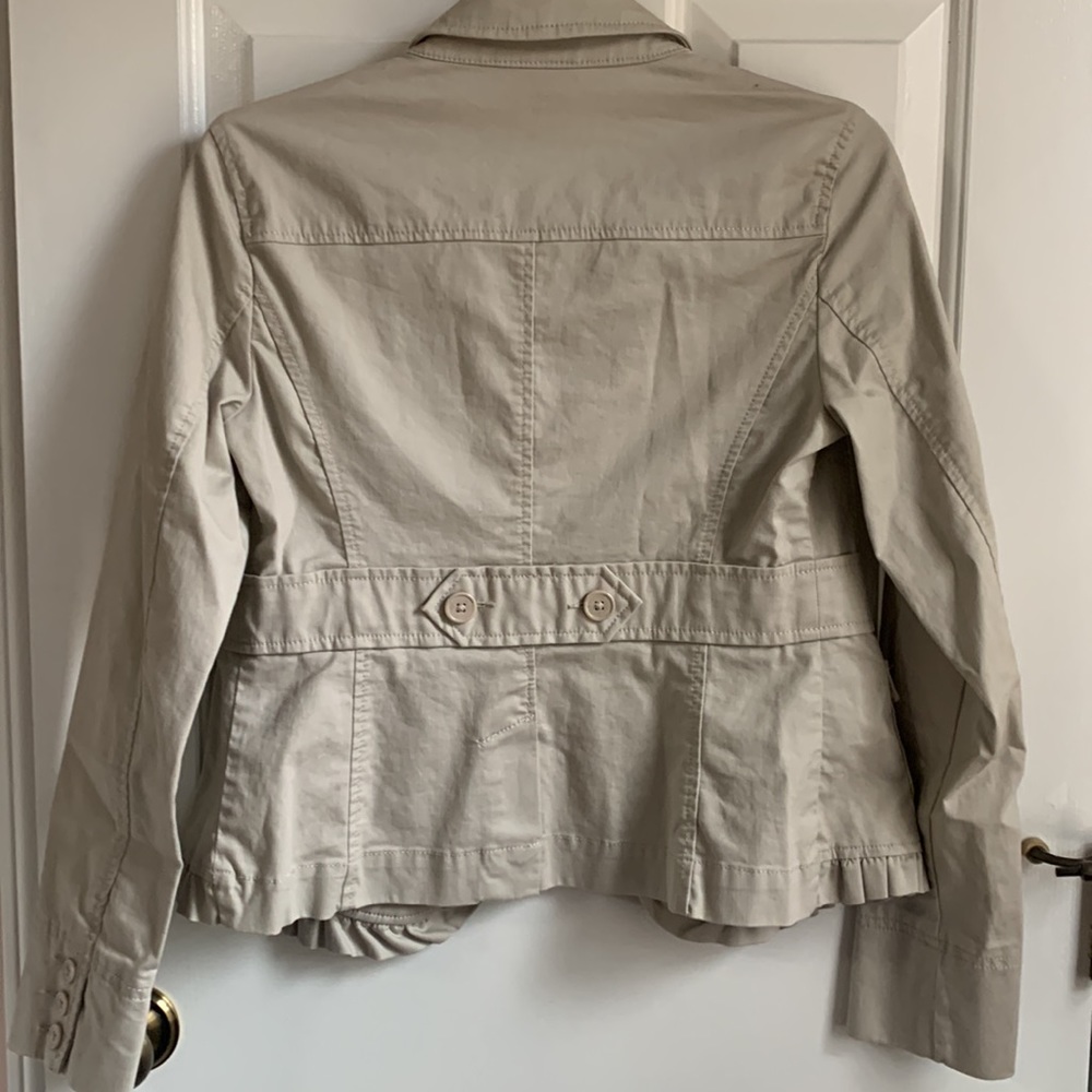 LOFT Cream Ruffle Blazer 2 - Picture 2 of 5